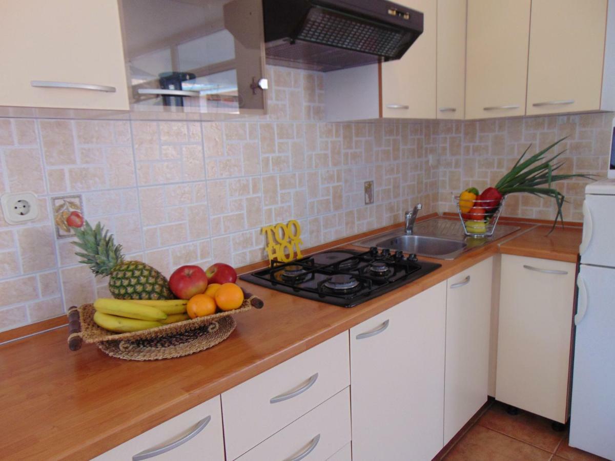 Apartment Mia Malinska Εξωτερικό φωτογραφία