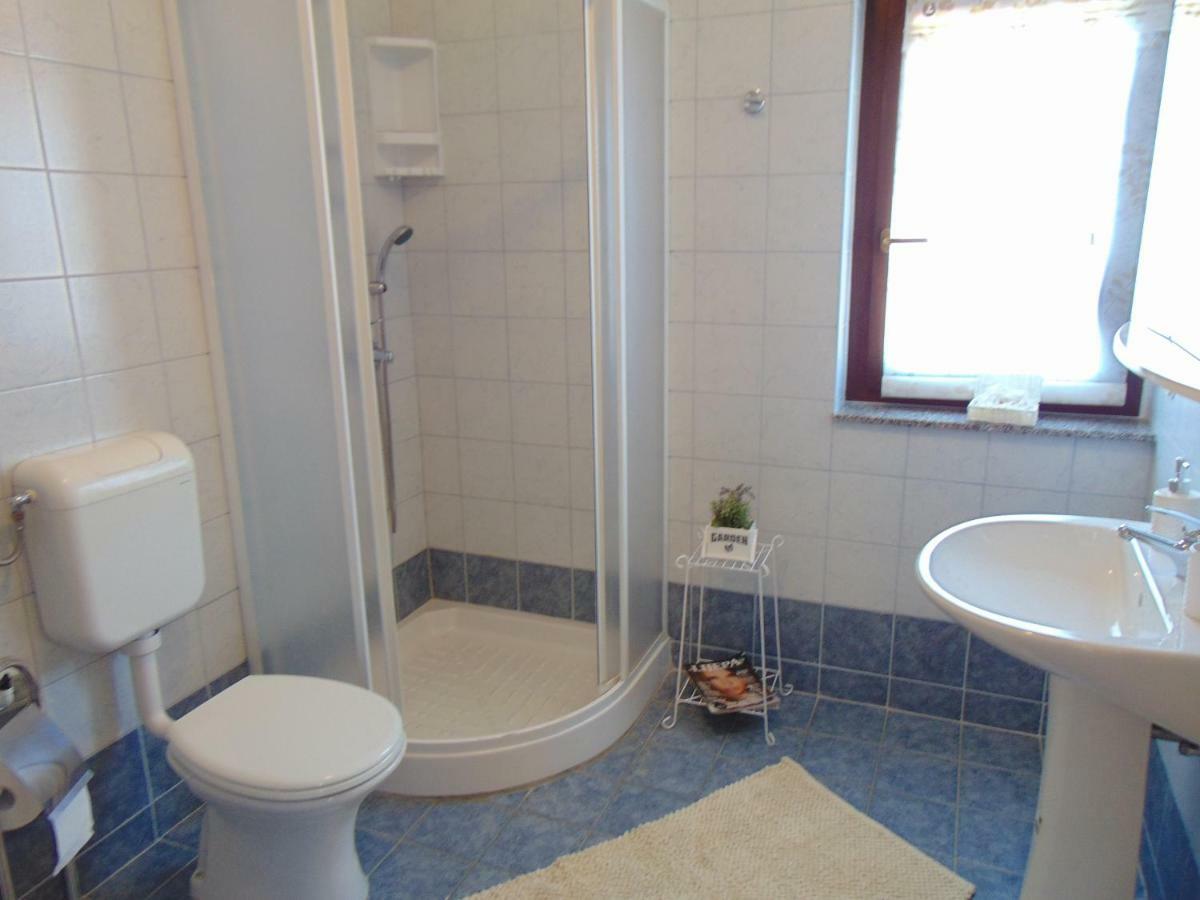 Apartment Mia Malinska Εξωτερικό φωτογραφία