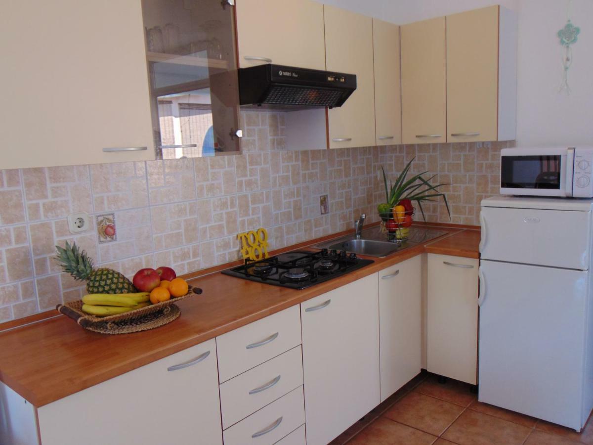 Apartment Mia Malinska Εξωτερικό φωτογραφία